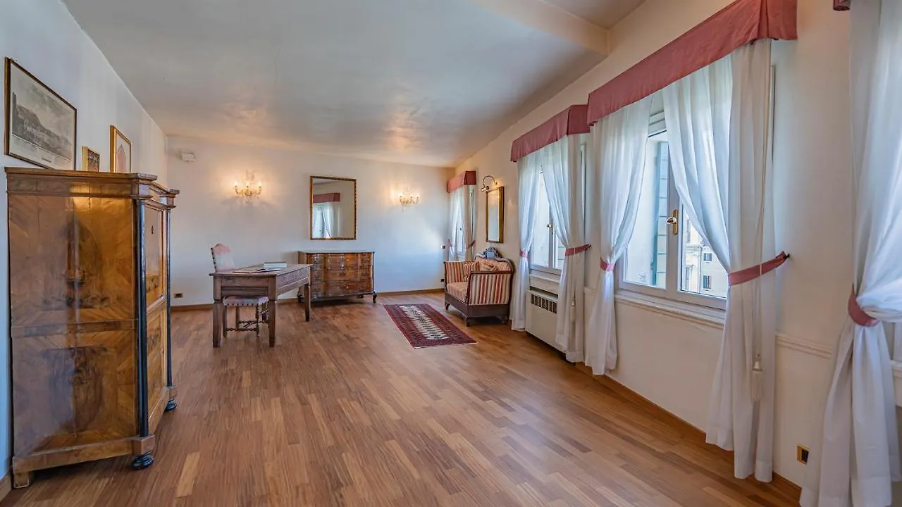 Apartment Ca' Del Mercante Grand Canal Venice Italy